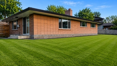 Building Photo - 606 Anchor Pl