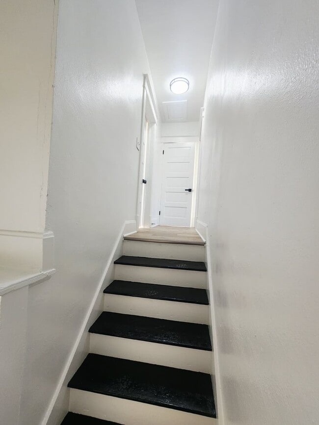 Foto del edificio - 426 Hazel Ave