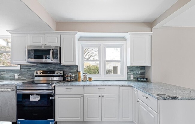 Foto del edificio - 1 Carlo Rd