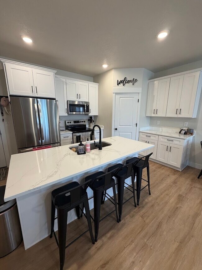 Foto del edificio - 1162 N 550 W