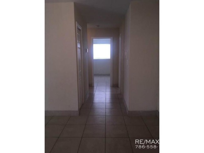 Building Photo - 2041 NW 188th Terrace
