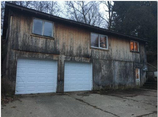 Primary Photo - 519 Wood St