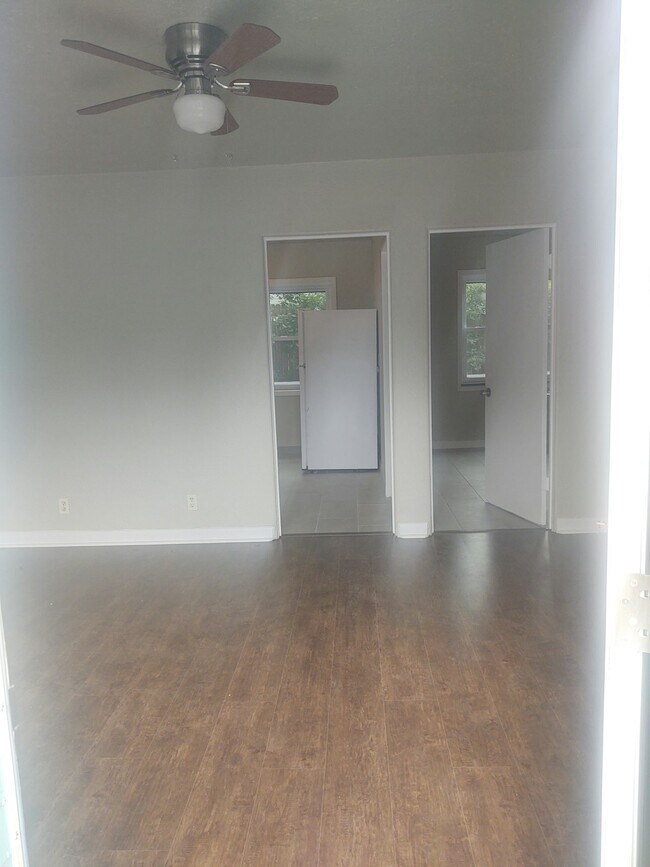 Foto del edificio - 633 4th St