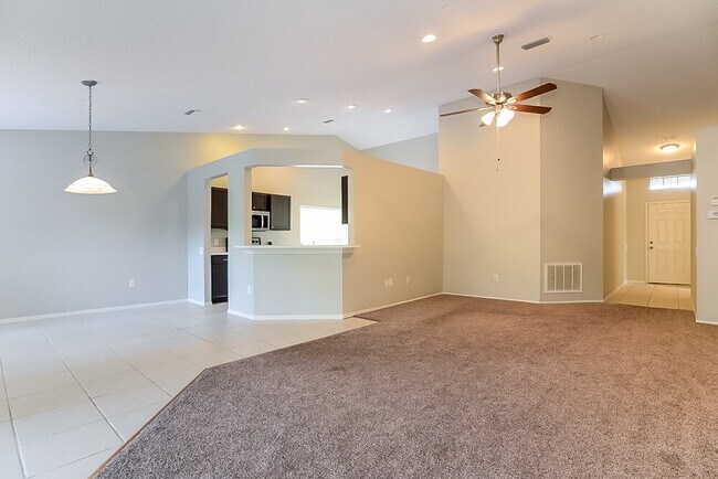 Foto del edificio - 4537 Steel Dust Ln