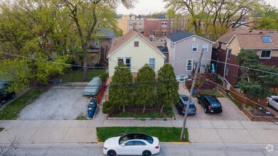 Building Photo - 7517 Franklin St