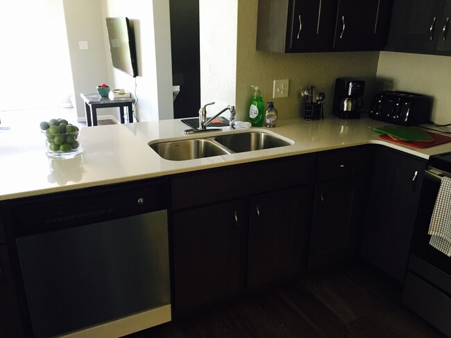 Building Photo - The West Hills Townhomes