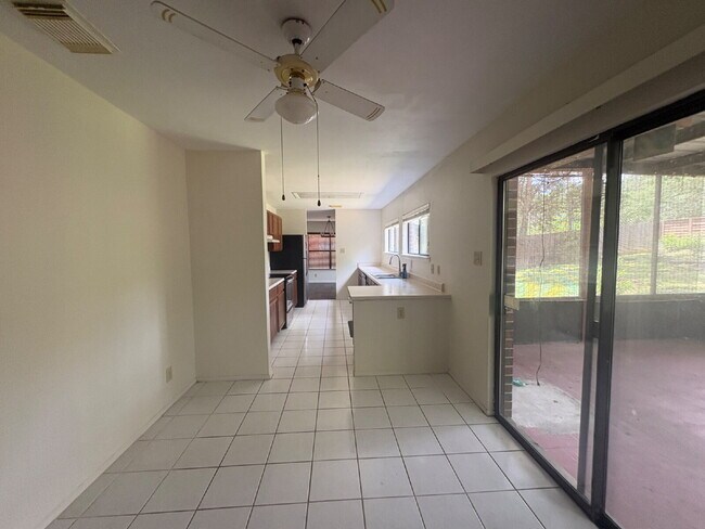 Foto del edificio - Spacious 4 Bedroom Home in Live Oak