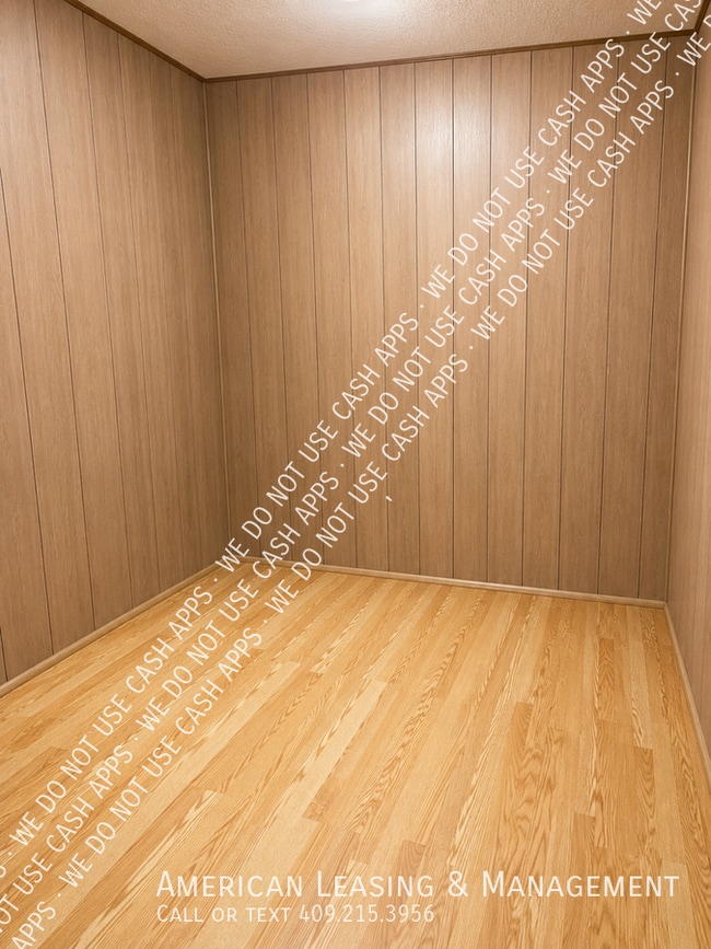 Building Photo - 7121 TX-94