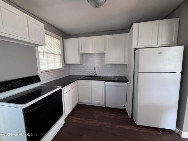 Foto del edificio - 2 bedroom in Jacksonville FL 32205