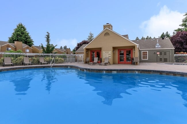 Foto del edificio - Brightwaters at Redhawk