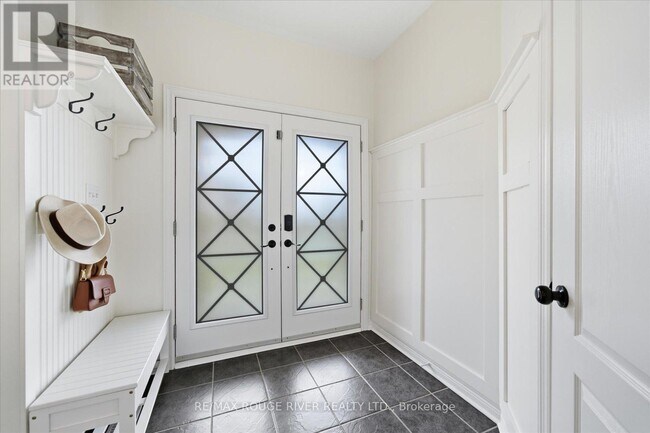 Photo du bâtiment - 1954 Riverton Street