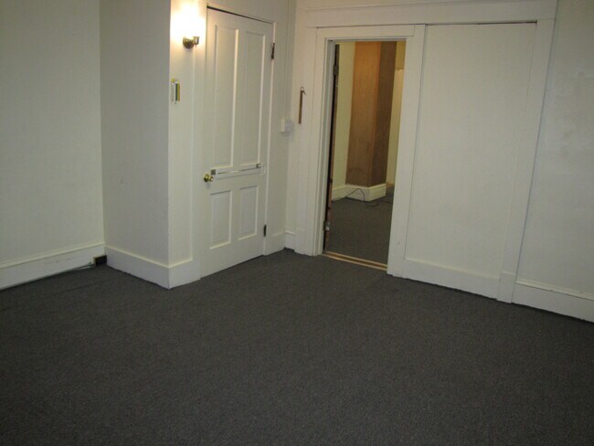 1st BR - 311 S Burrowes St