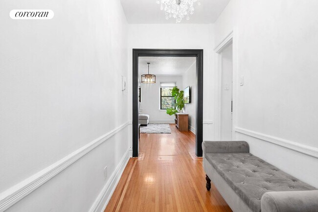 Building Photo - 77- 20 Austin St