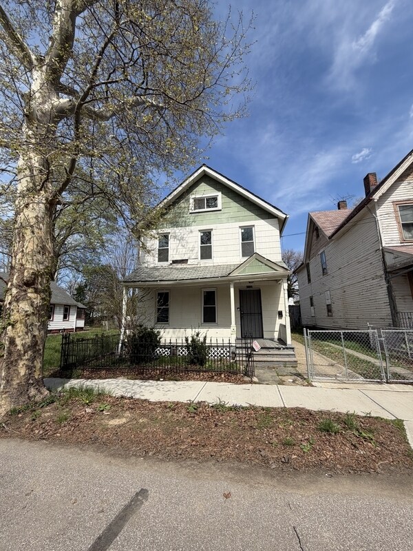 Foto del edificio - 1137 E 66th St