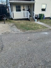 Building Photo - 413 Silvercliffs Ave