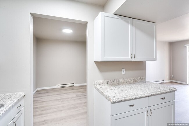 Interior Photo - EVERGREEN PLACE