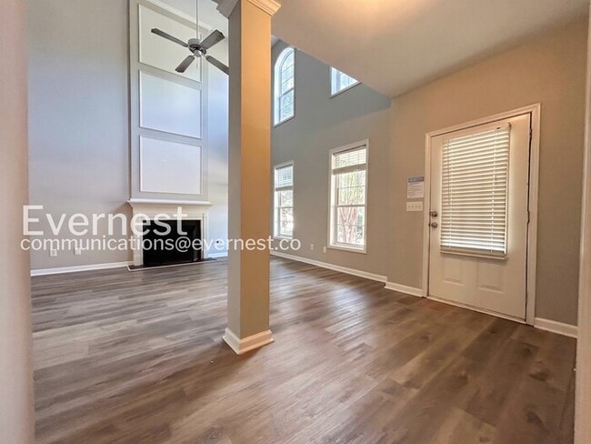 Building Photo - 106 Windsong Trail