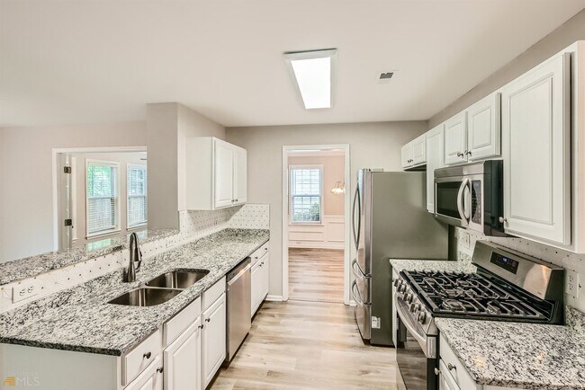Building Photo - 3828 Mast Ct NW