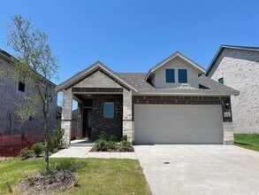Building Photo - 114 Mountain Meadow Ln