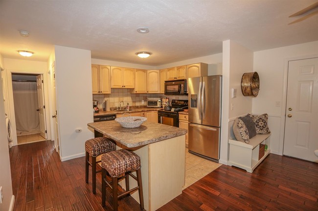 Foto del edificio - 1 Timberwood Dr