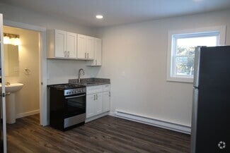 Building Photo - 14311 Rte 9W