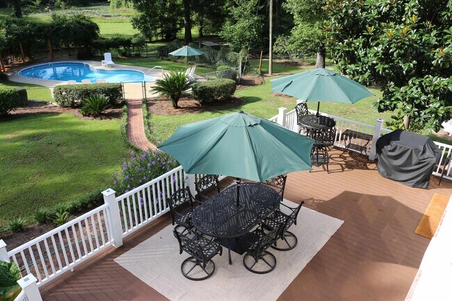 Foto del edificio - 6401 Walkabout Ln