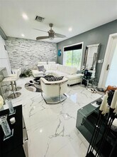 Building Photo - 920 NE 108th St