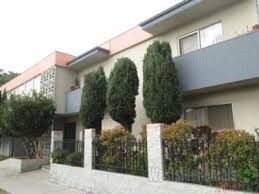 Building Photo - 7131 Bellaire Ave