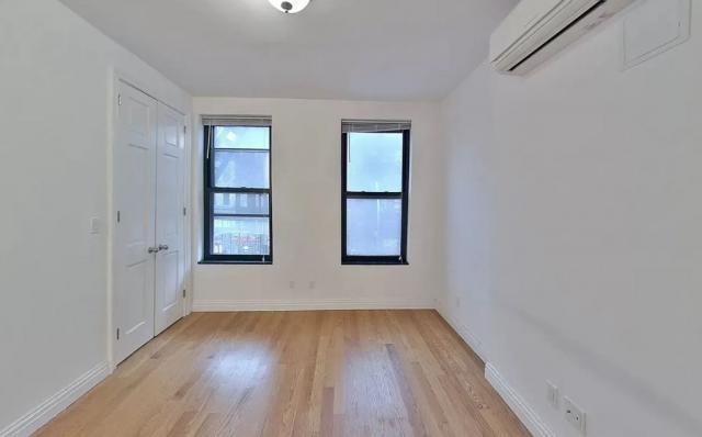 Foto del edificio - 2 bedroom in New York NY 10019