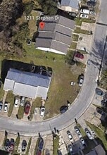 Building Photo - 1211 Stephen Dr