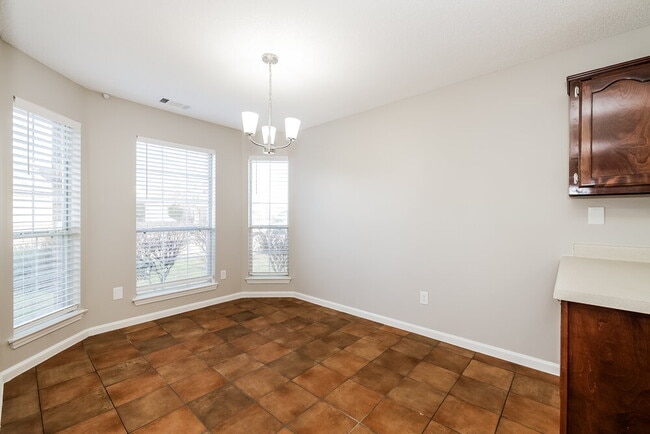 Building Photo - 1044 Cross Wood Ln