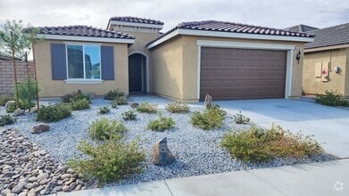 Building Photo - 43885 Arancia Way