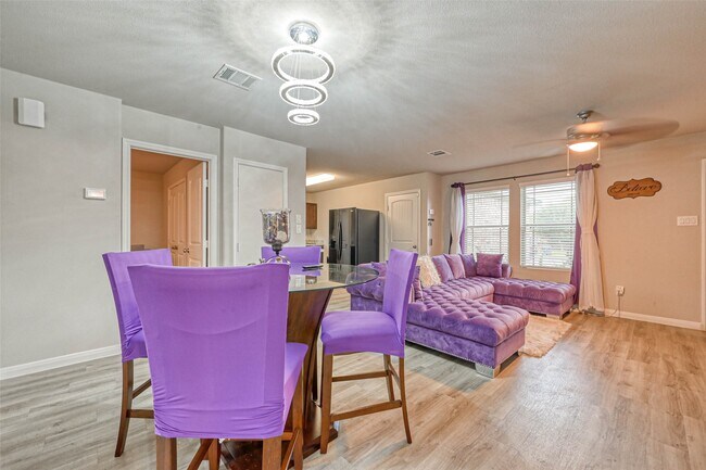 Building Photo - 9722 Cargill St