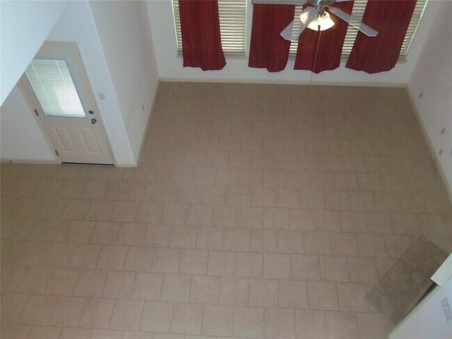 Building Photo - 124 Latitude Ln
