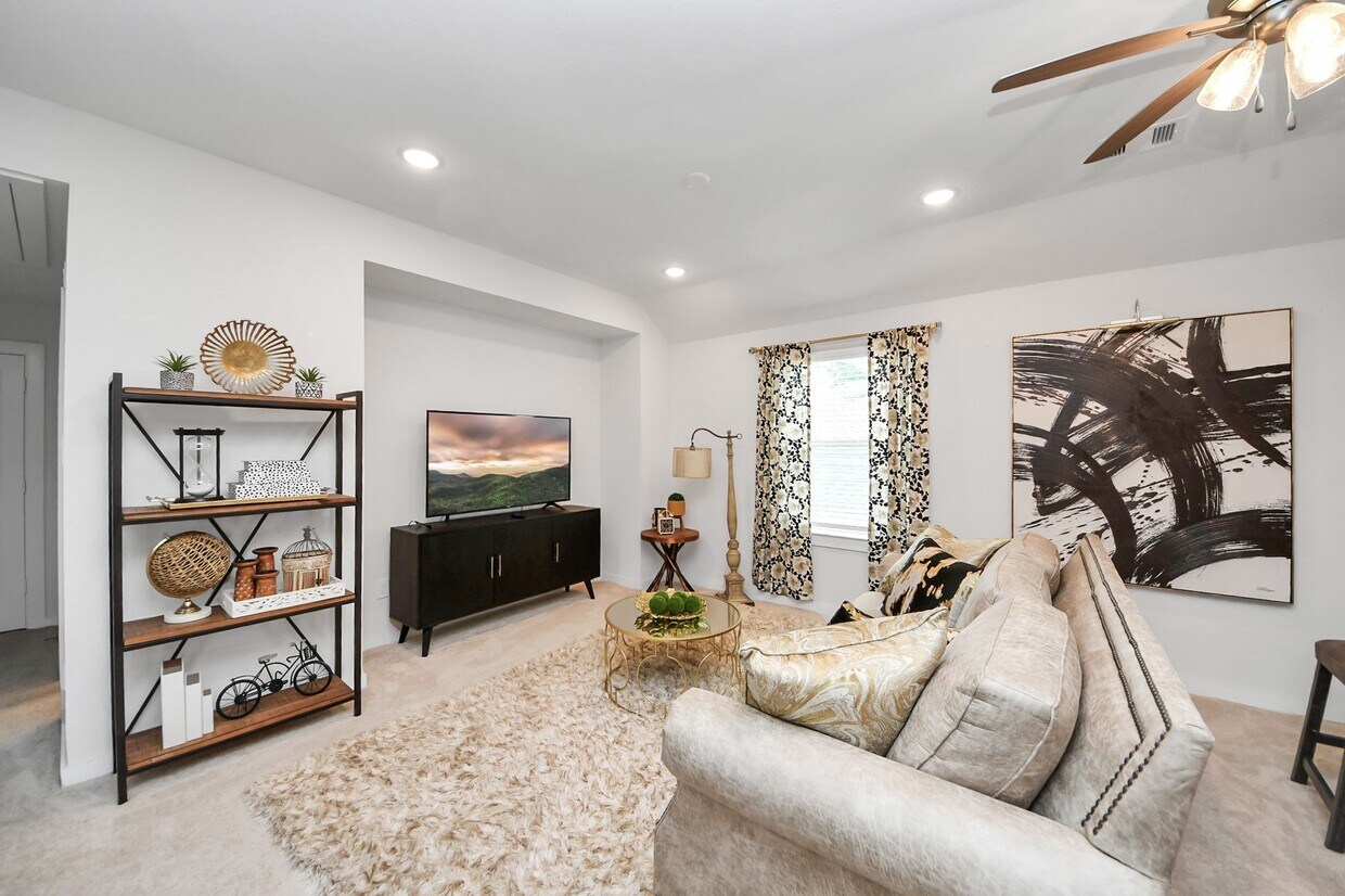 Building Photo - 15734 Autumn Sun Ct