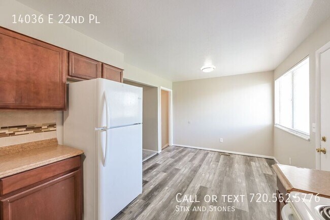 Foto del edificio - 14036 E 22nd Pl