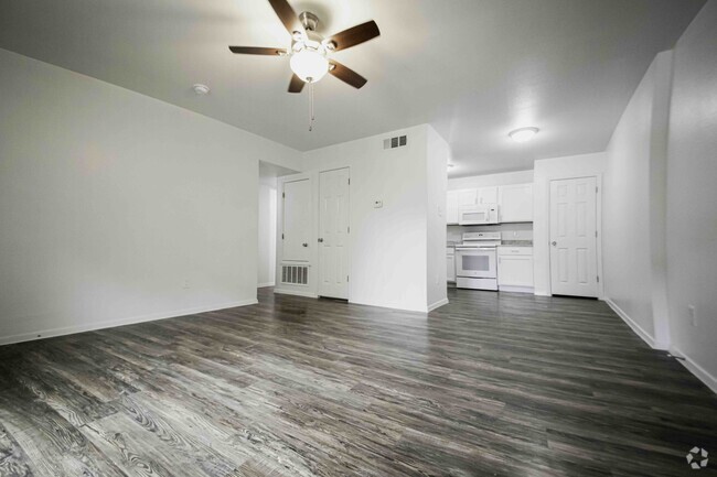 Living + Dining Area - Cedar Glen South