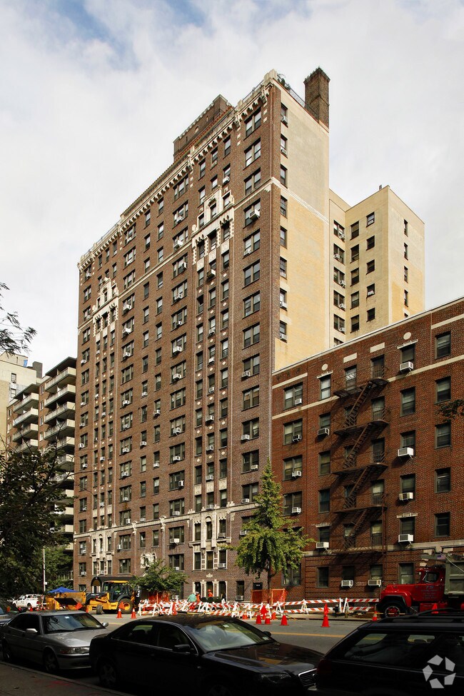 Primary Photo - 127-131 W 96th St
