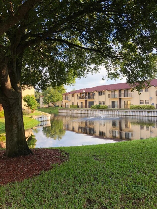 2050 Oleander Blvd Unit 11103, Fort Pierce, FL 34950 Condo for Rent in Fort Pierce, FL