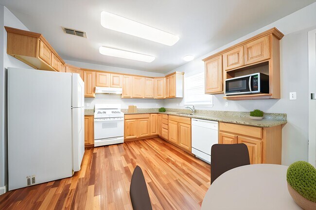 Building Photo - ASAP: Central Austin charming 3 BR / 1 BA ...