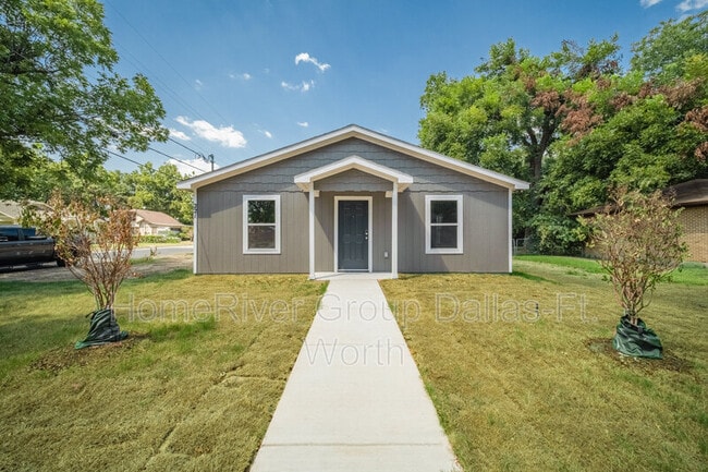 Building Photo - 221 W Tennie St