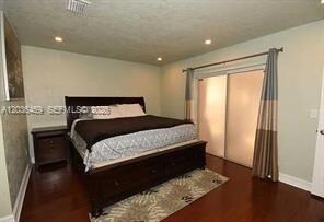 Foto del edificio - 11838 NW 13th St