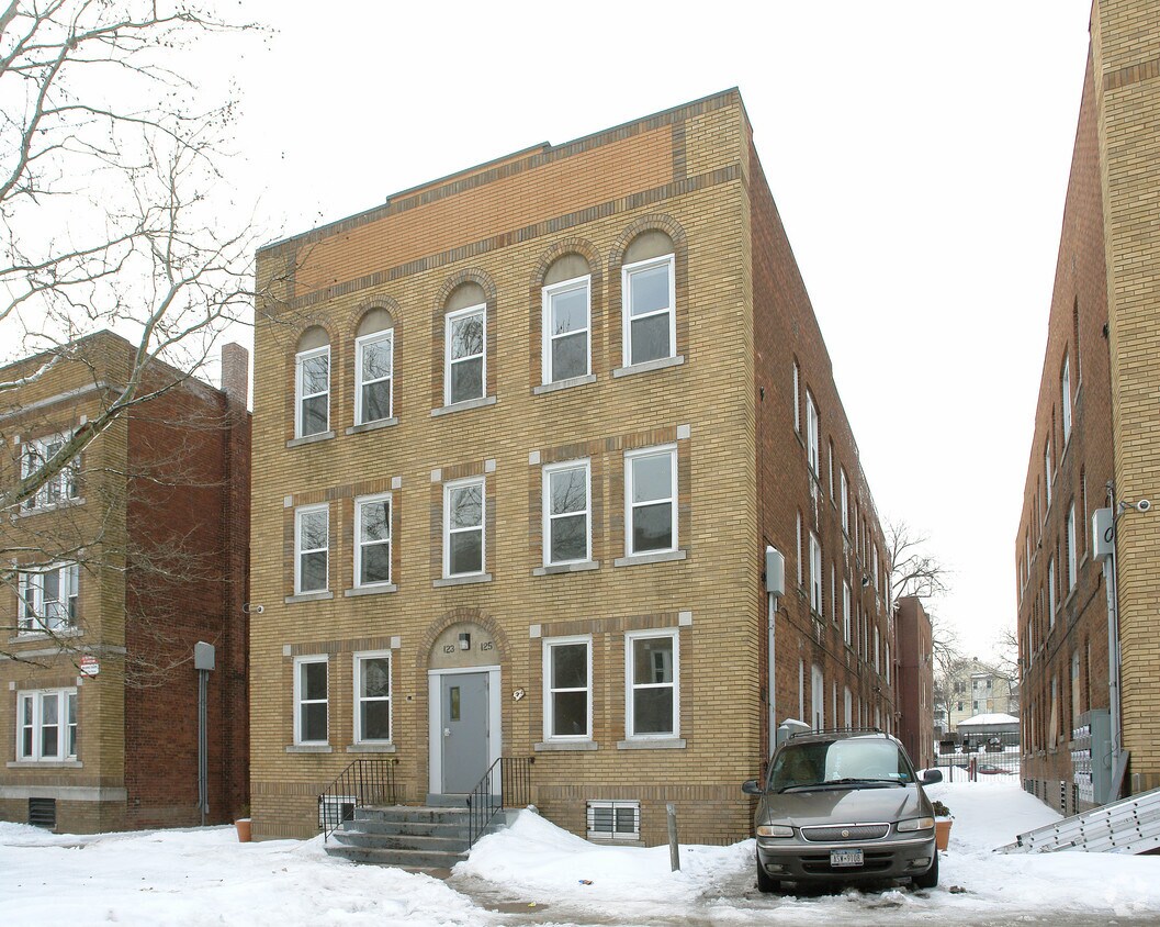 Bedford Gardens Apartments in Hartford, CT