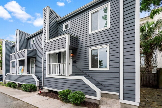 Building Photo - 22 Ogier St