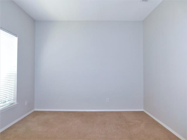 Foto del edificio - 3721 Calvert Ln