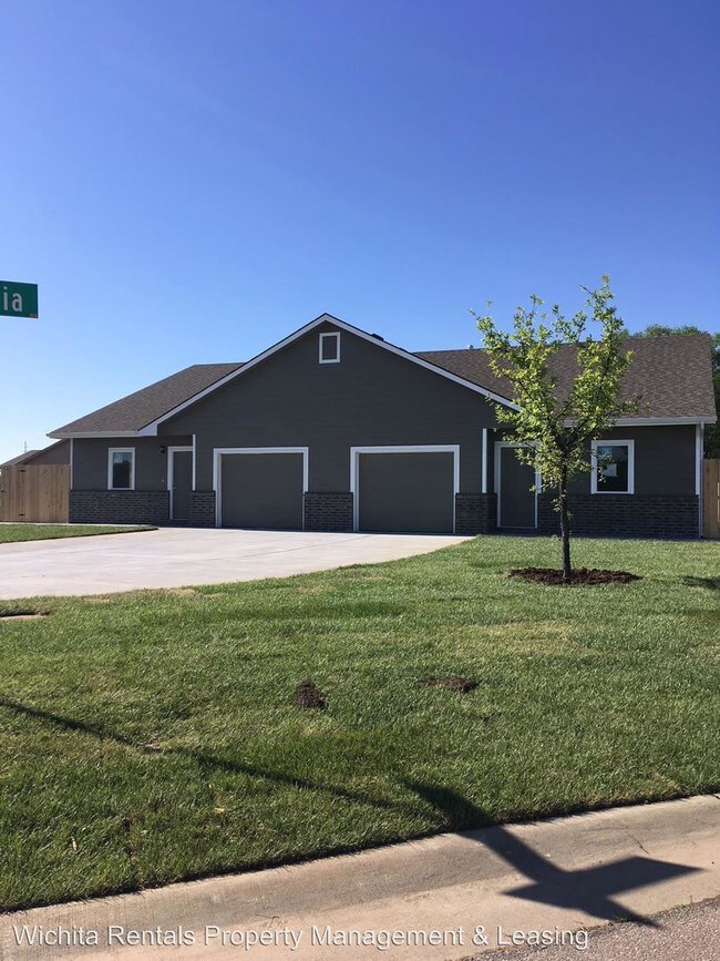 Foto del edificio - 3 br, 2 bath House - 5562 S. Victoria