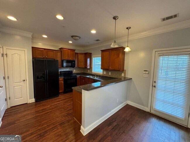 Foto del edificio - 249 Center Park Ln