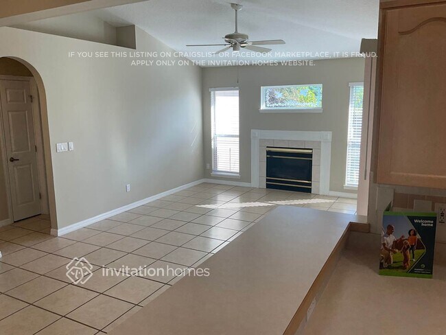 Building Photo - 127 Needlewood Loop