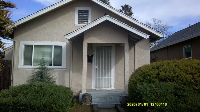 Foto del edificio - Walnut Ave.
