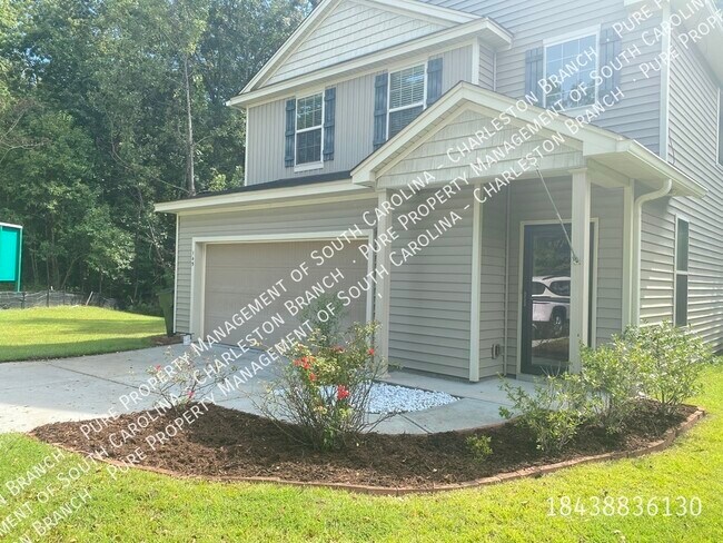 Building Photo - 145 Farm Quarters Dr